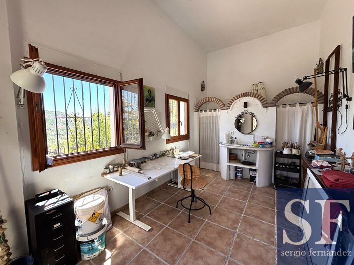 Image No.18-5 Bed Villa for sale