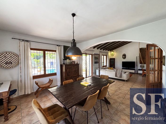 Image No.4-5 Bed Villa for sale