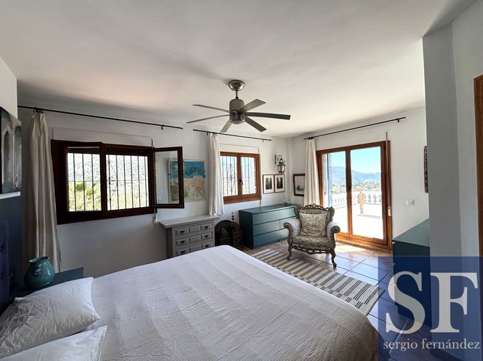 Image No.6-5 Bed Villa for sale