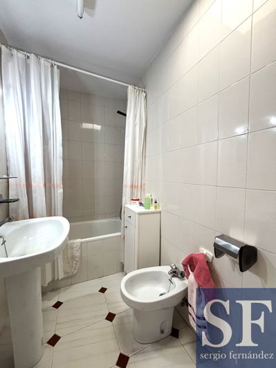 Image No.11-1 Bed Townhouse for sale