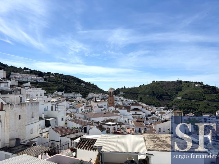 Image No.17-1 Bed Townhouse for sale