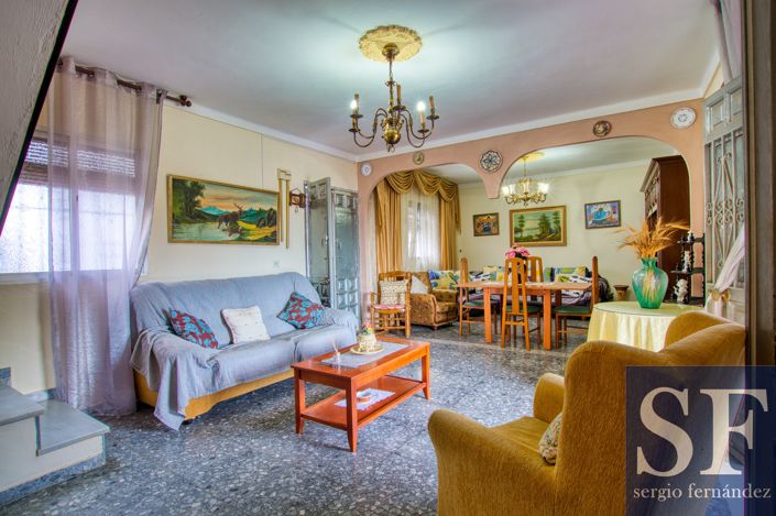 Image No.4-3 Bed Townhouse for sale