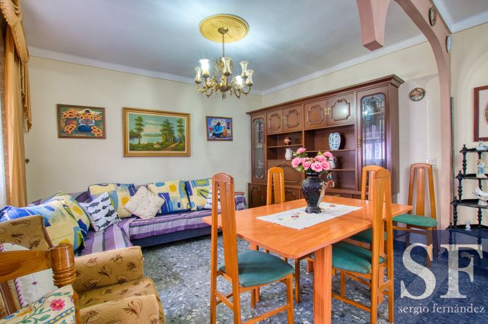 Image No.6-3 Bed Townhouse for sale