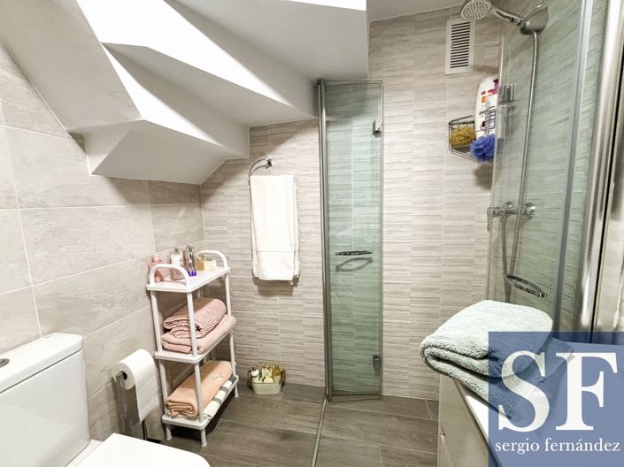 Image No.10-3 Bed Townhouse for sale