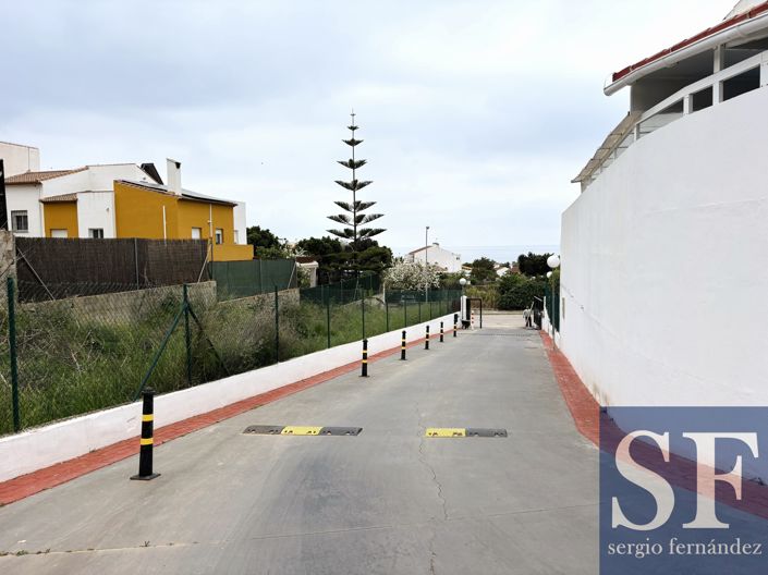 Image No.17-3 Bed Townhouse for sale