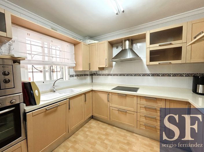 Image No.4-3 Bed Townhouse for sale