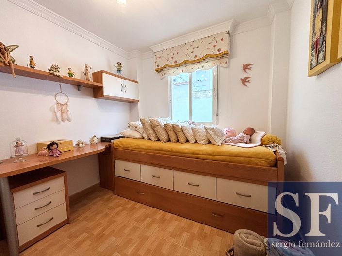 Image No.8-3 Bed Townhouse for sale