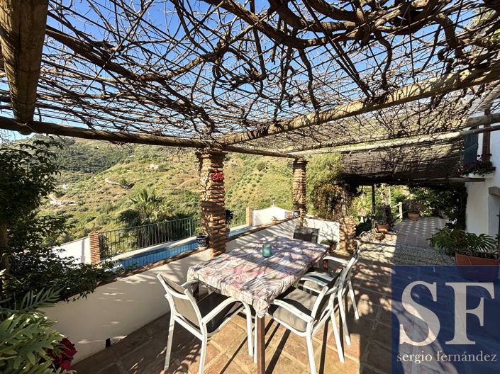 Image No.14-3 Bed Villa for sale