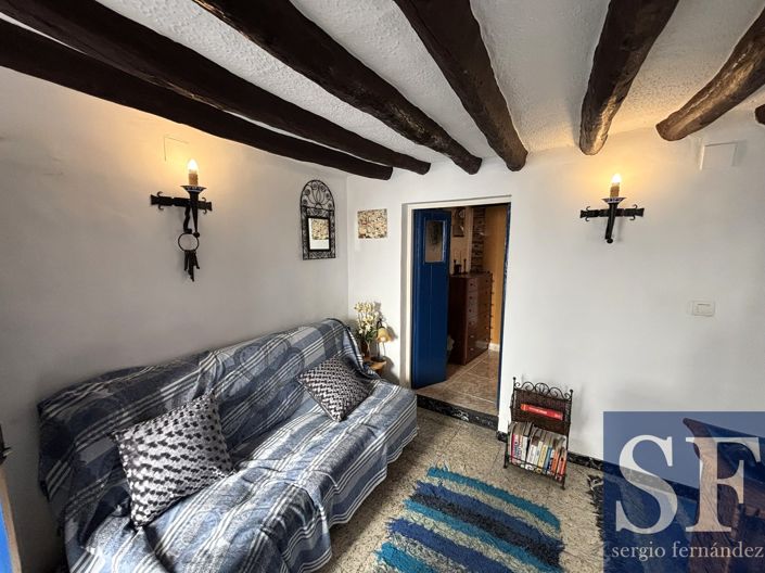 Image No.5-1 Bed Townhouse for sale