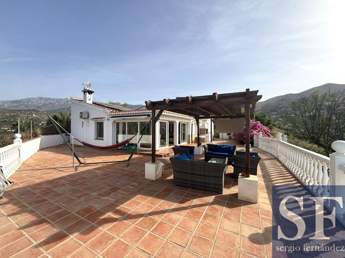 Image No.17-3 Bed Villa for sale