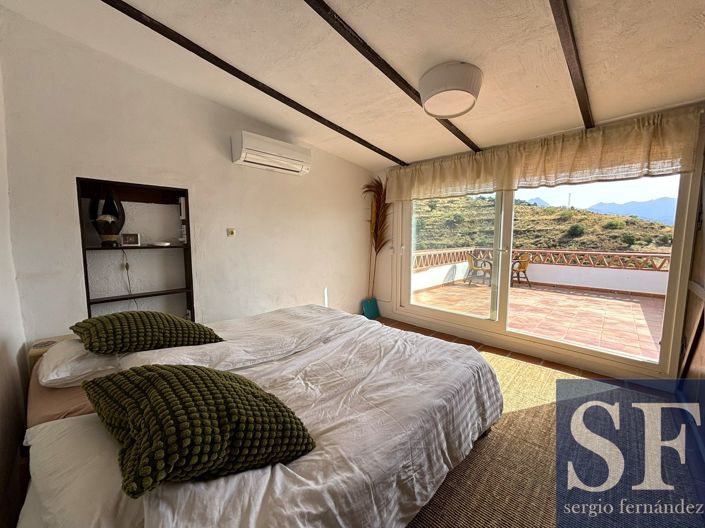 Image No.7-4 Bed Villa for sale