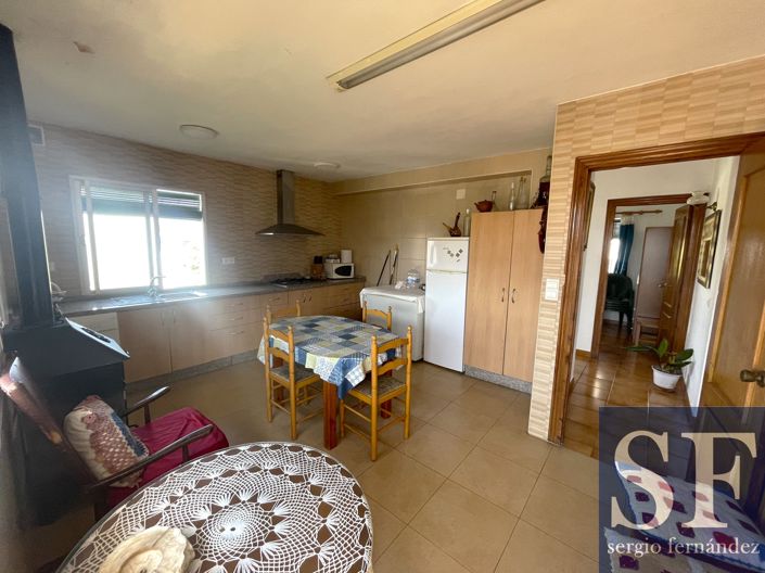 Image No.6-5 Bed Townhouse for sale