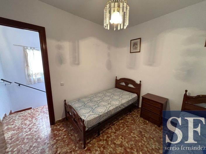 Image No.10-3 Bed Townhouse for sale