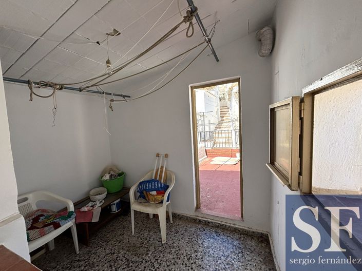 Image No.17-3 Bed Townhouse for sale
