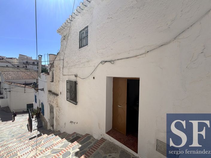 Image No.2-5 Bed Townhouse for sale