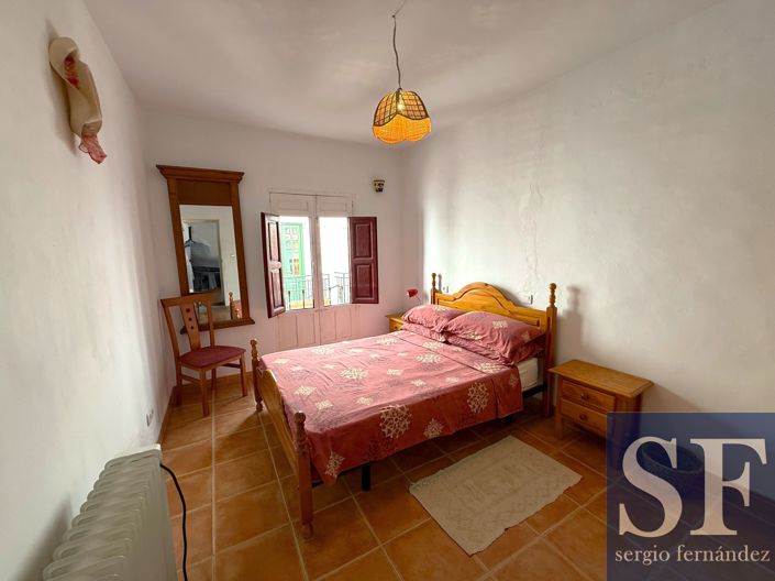 Image No.7-4 Bed Townhouse for sale