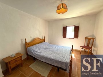 th1413-09