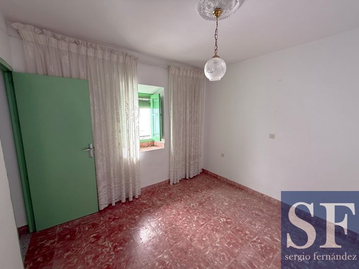 Image No.9-3 Bed Townhouse for sale