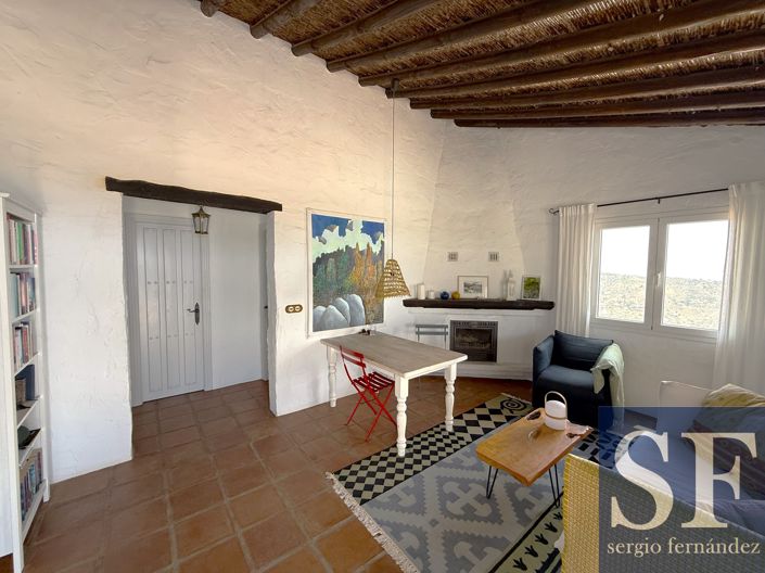 Image No.4-2 Bed Villa for sale