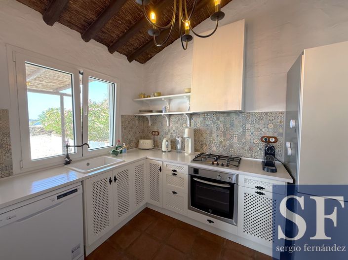 Image No.5-2 Bed Villa for sale
