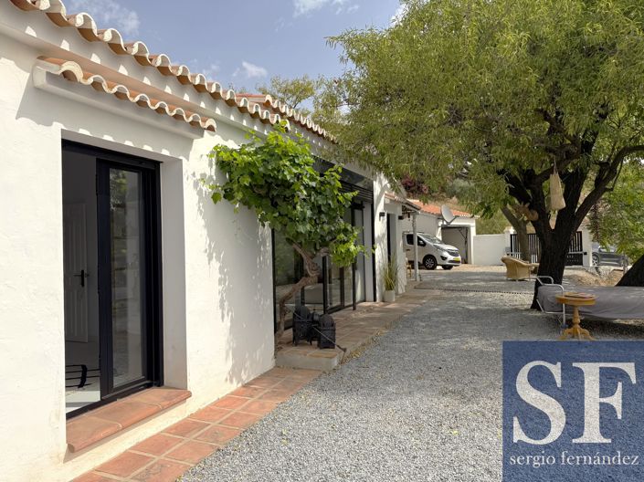 Image No.13-2 Bed Villa for sale