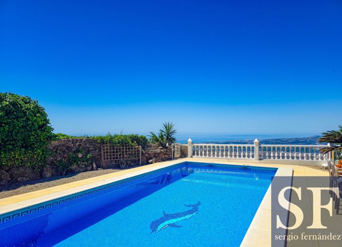 Image No.3-4 Bed Villa for sale