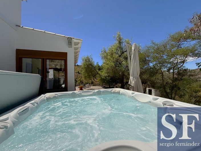 Image No.19-3 Bed Villa for sale