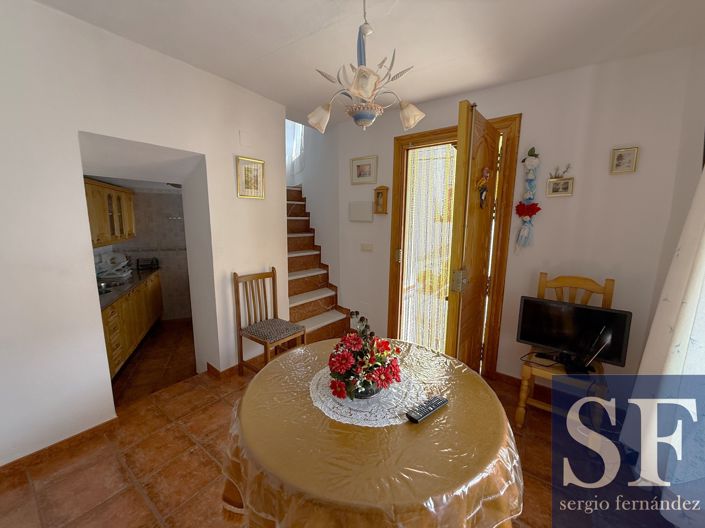 Image No.4-3 Bed Townhouse for sale