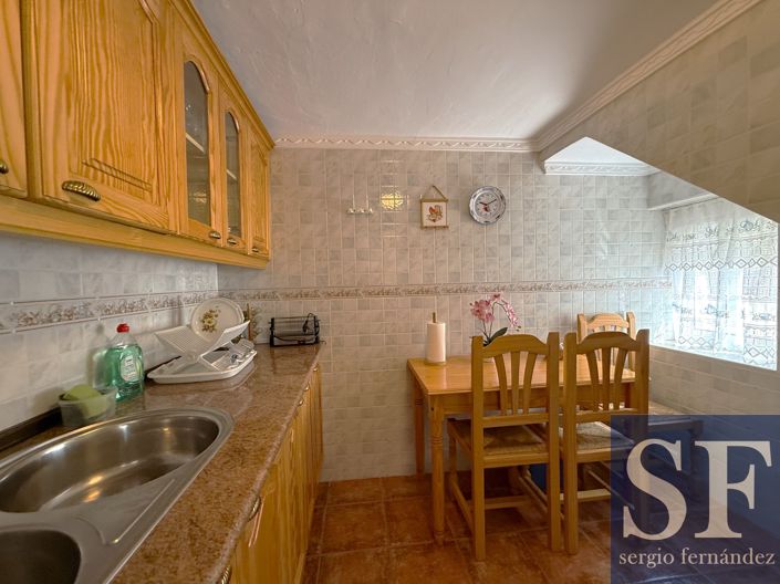 Image No.5-3 Bed Townhouse for sale