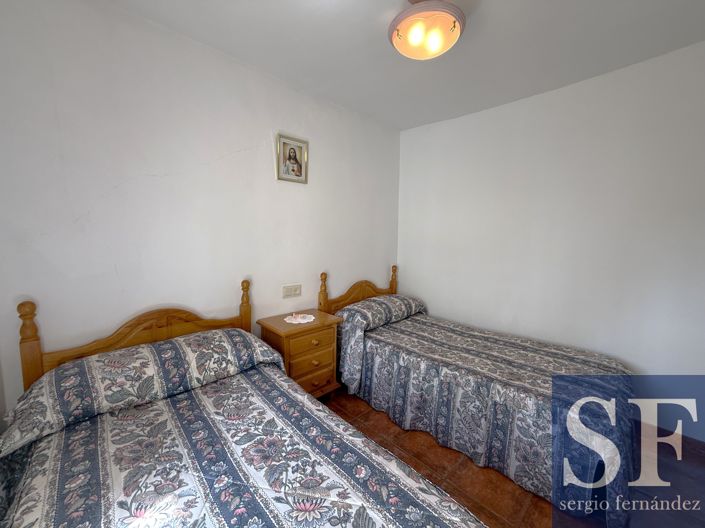 Image No.8-3 Bed Townhouse for sale