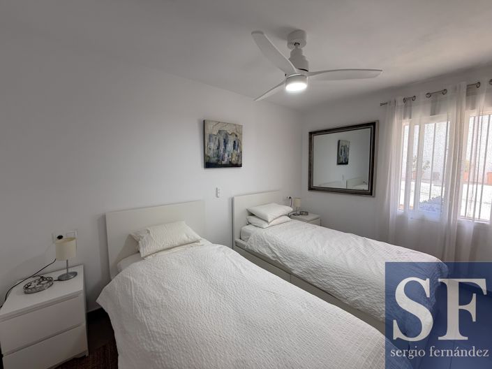 Image No.10-4 Bed Townhouse for sale