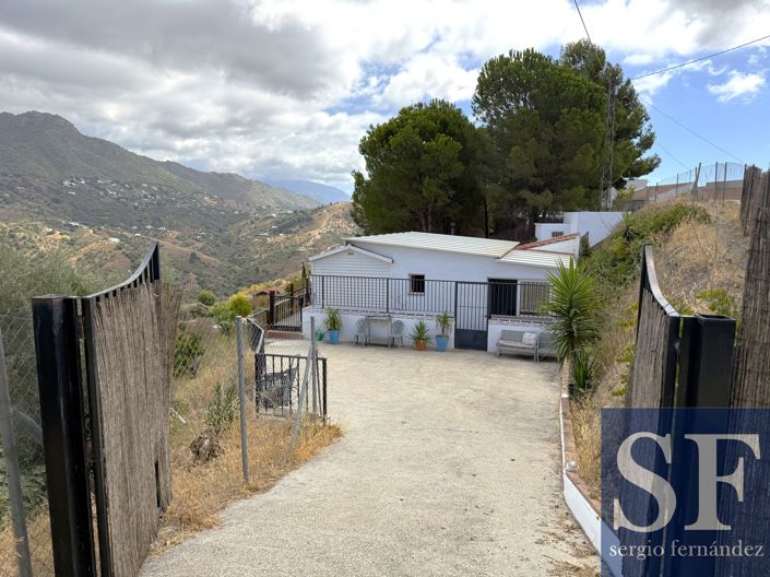 Image No.20-2 Bed Villa for sale