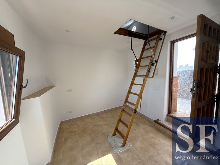 Image No.4-1 Bed Townhouse for sale