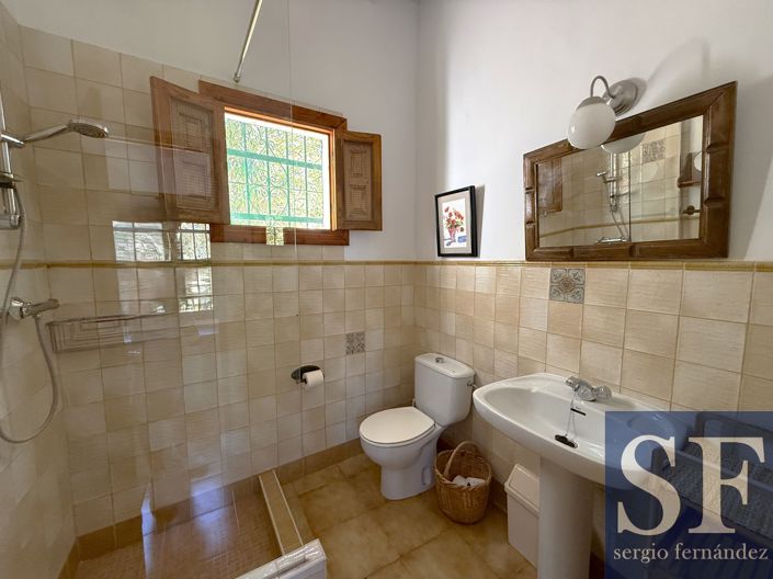 Image No.11-3 Bed Villa for sale