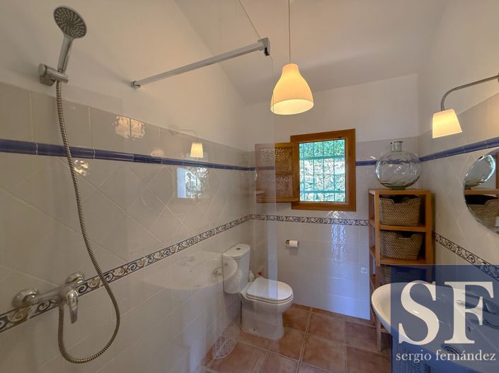 Image No.14-3 Bed Villa for sale