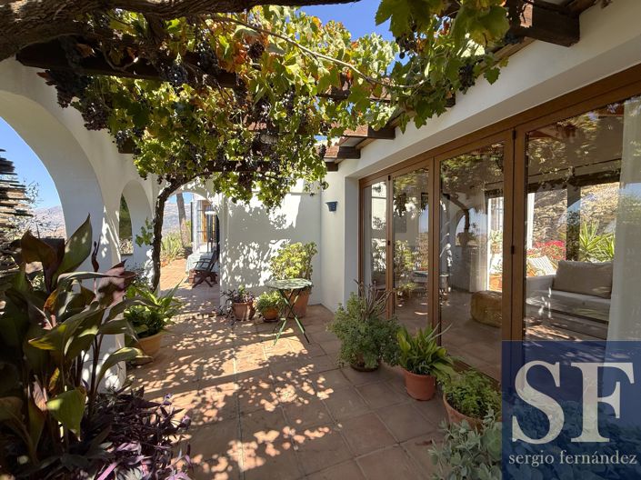Image No.18-3 Bed Villa for sale