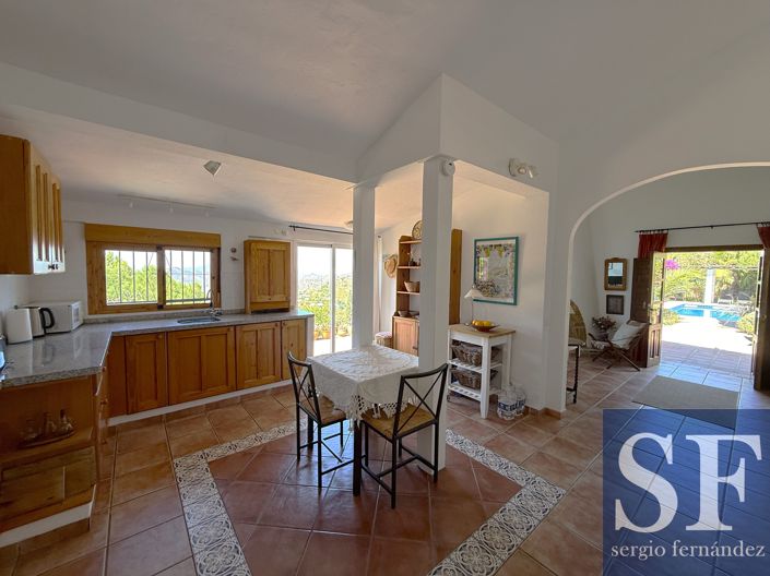 Image No.6-3 Bed Villa for sale