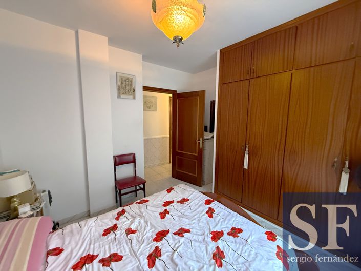 Image No.12-3 Bed Apartment for sale