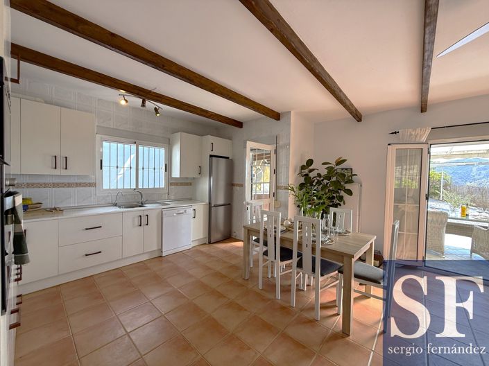 Image No.5-3 Bed Villa for sale