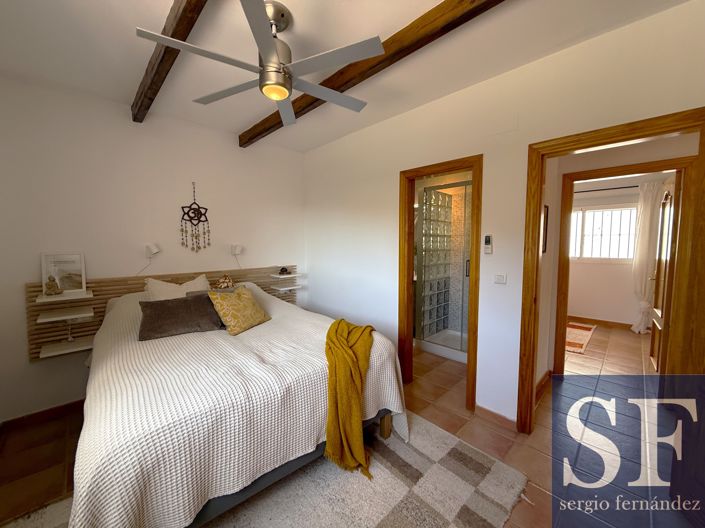 Image No.9-3 Bed Villa for sale