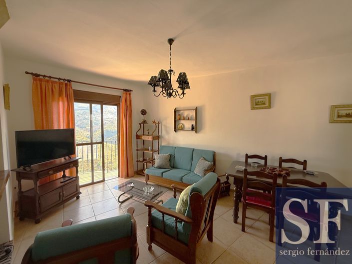 Image No.4-2 Bed Townhouse for sale