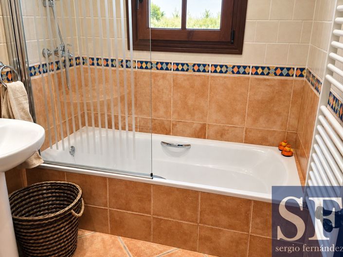 Image No.14-3 Bed Villa for sale