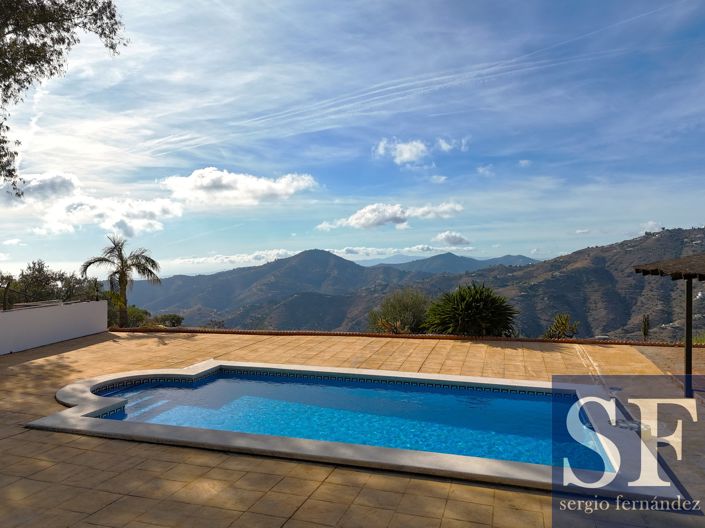Image No.18-3 Bed Villa for sale