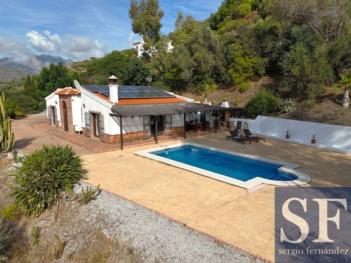 Image No.3-3 Bed Villa for sale