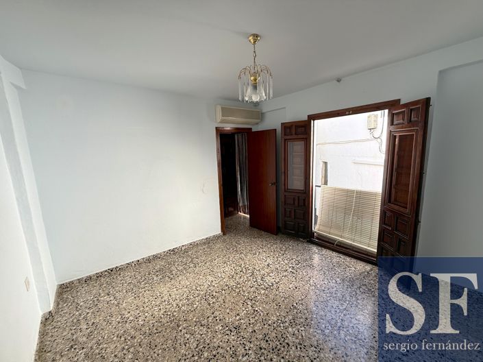 Image No.7-2 Bed Townhouse for sale