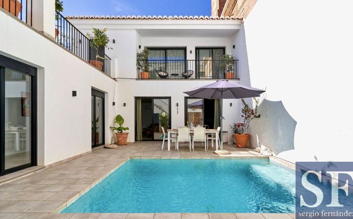 Image No.20-3 Bed Townhouse for sale