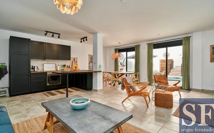 Image No.3-3 Bed Townhouse for sale
