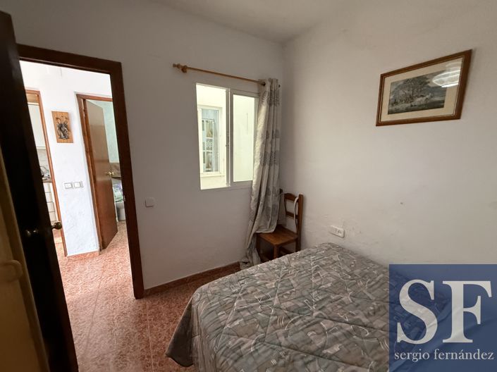 Image No.10-2 Bed Townhouse for sale