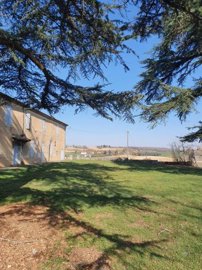 1 - Auch, House