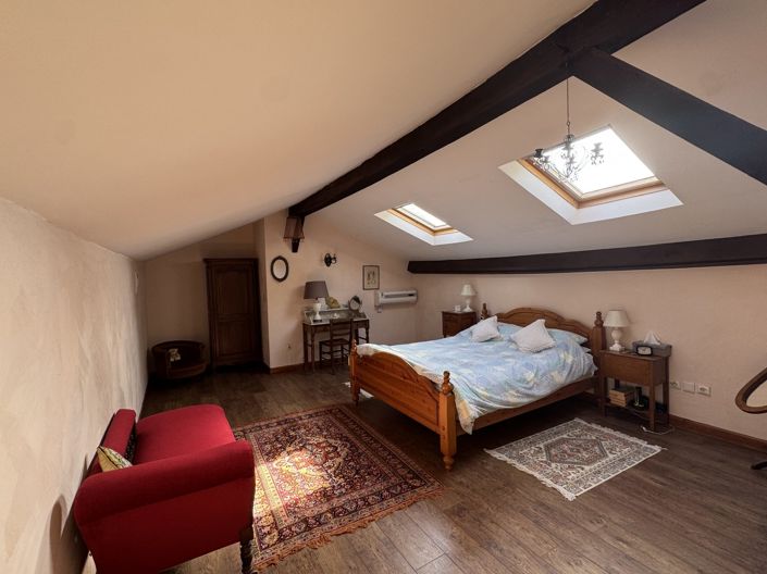 Image No.21-3 Bed House for sale